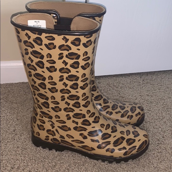 cheetah rain boots